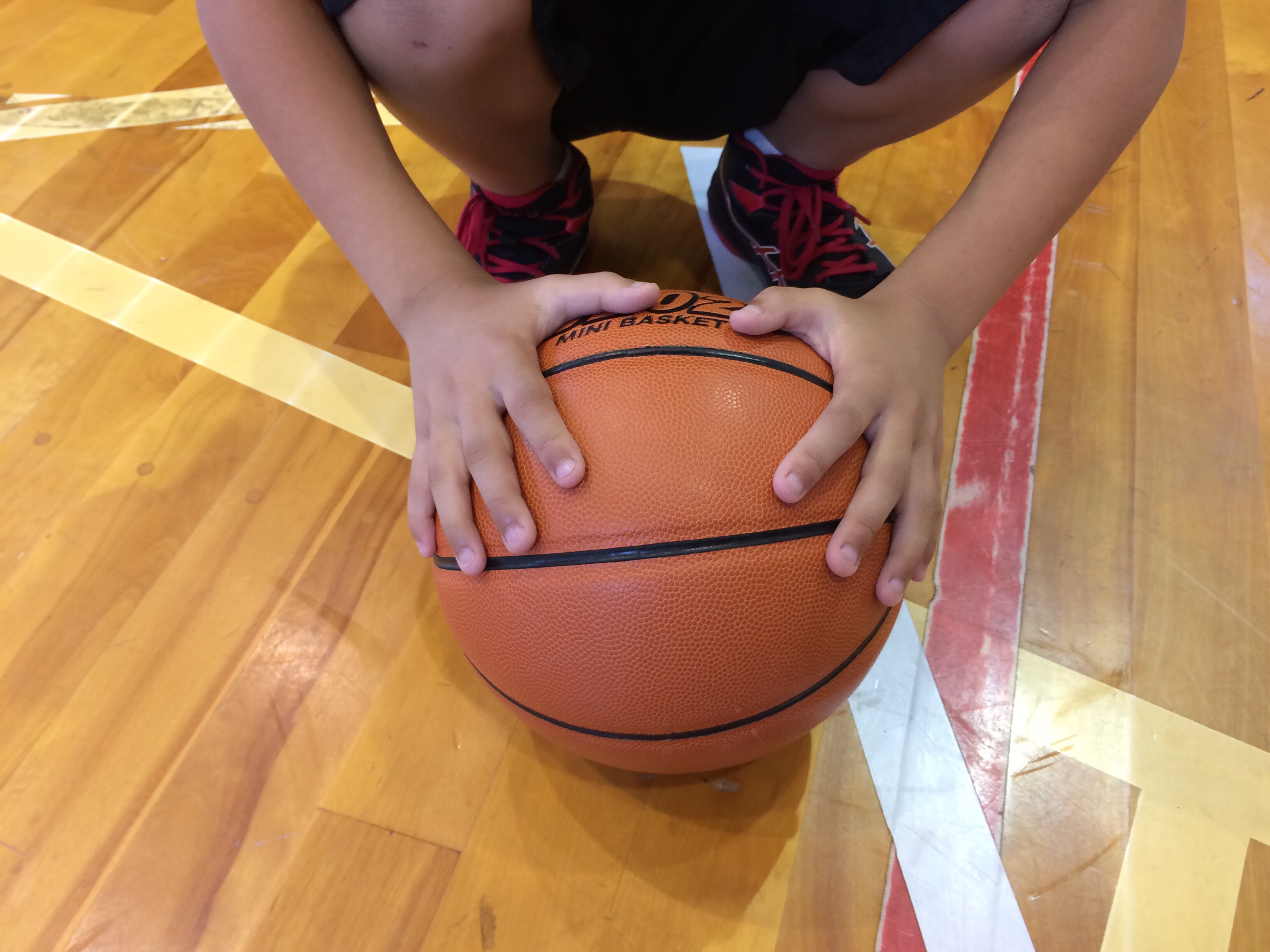 丹波ミニバスケットボールクラブ部員募集、火曜日練習も始まります。